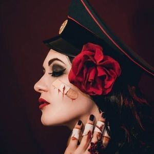 Meet your Posher, Gina